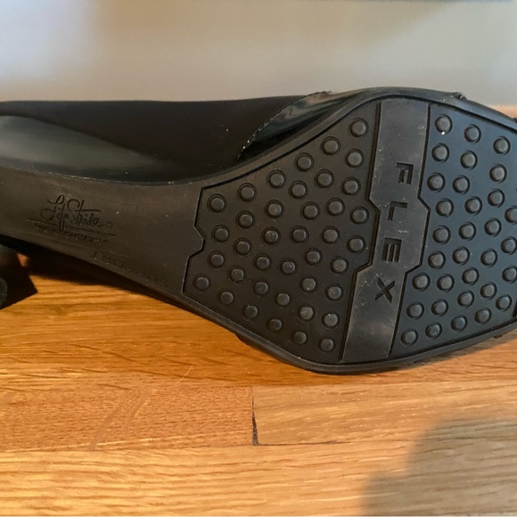 Life Stride Velocity Memory Foam Black dress heels - Picture 6 of 9